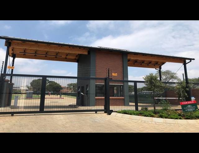 3 BEDROOM PROPERTY TO RENT IN OLYMPUS AH